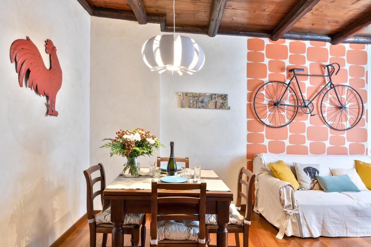 Rome As You Feel - Cancelleria Apartment In Navona Exterior photo