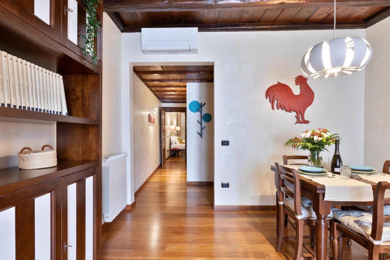Rome As You Feel - Cancelleria Apartment In Navona Exterior photo